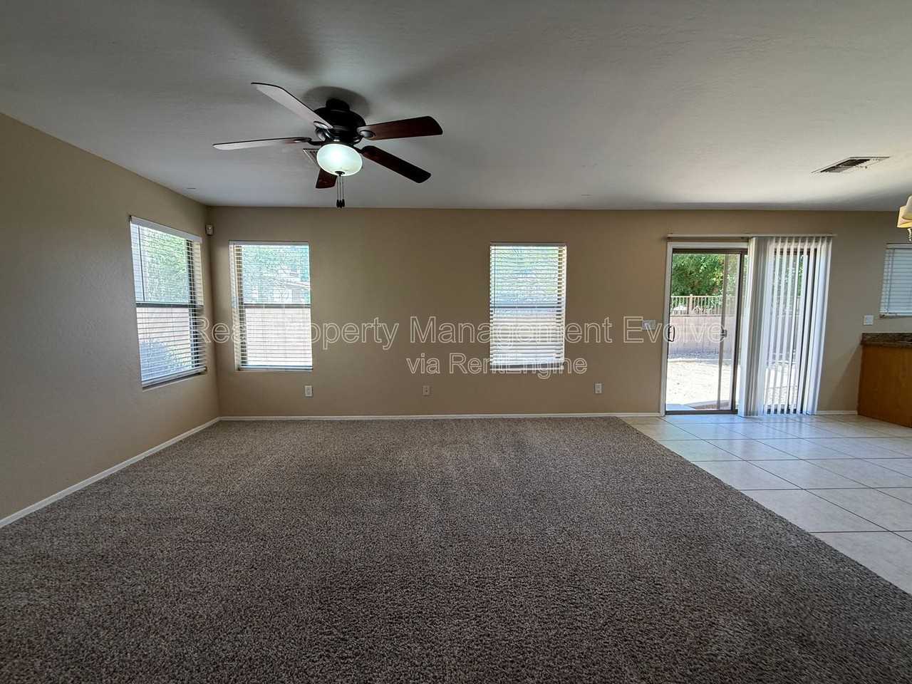 8145 W Palo Verde Ave - Photo 6 of 31