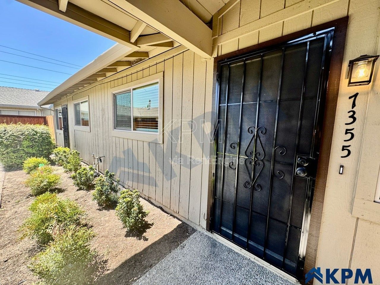 7355 Kelley Dr - Photo 4 of 19