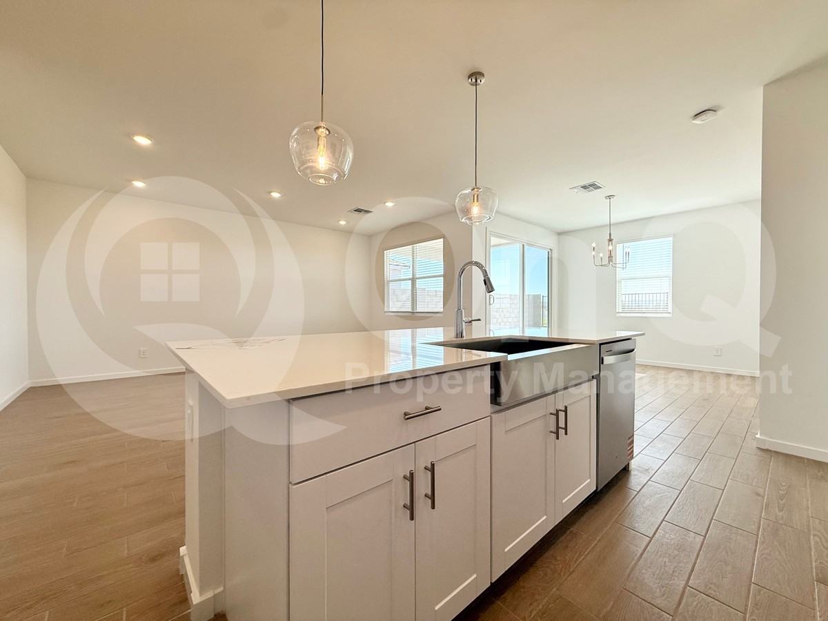 33110 N Noir Dr - Photo 4 of 22