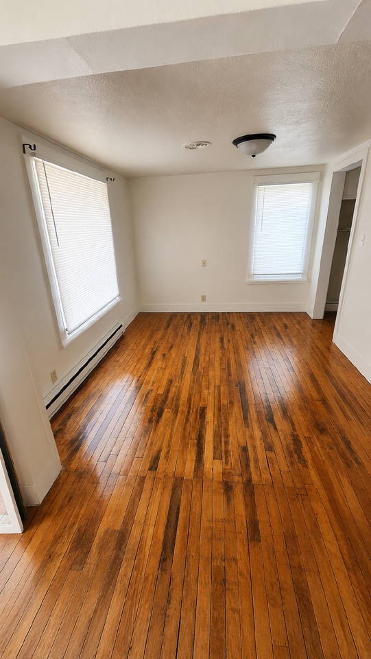 1524 Necessity St - Photo 2 of 9