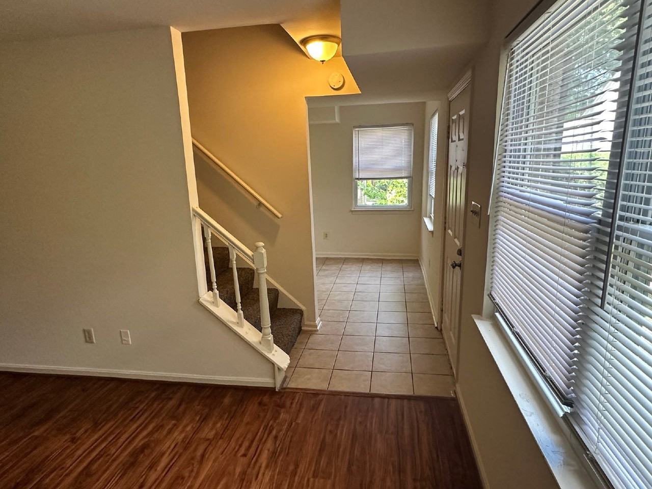 9773 Hagel Cir - Photo 2 of 10