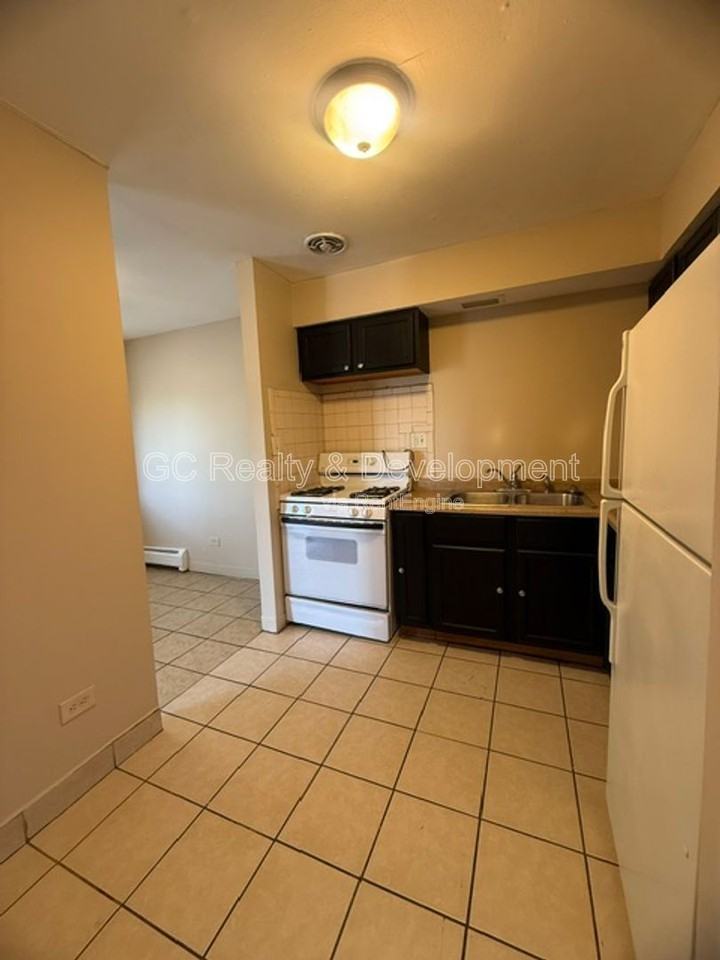 808 W College Blvd #302 - Photo 5 of 13