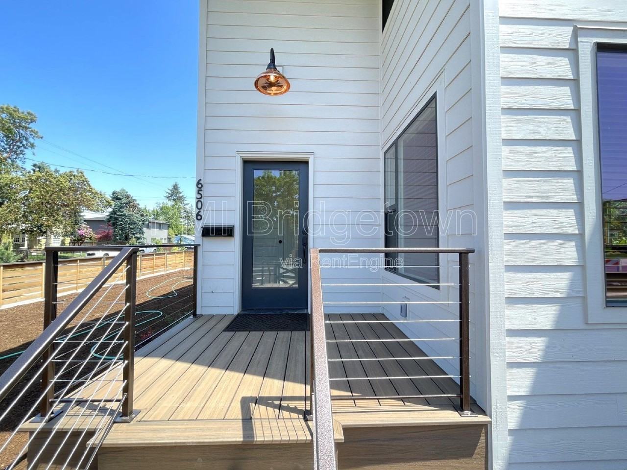 6506 Se 63rd Ave - Photo 3 of 22