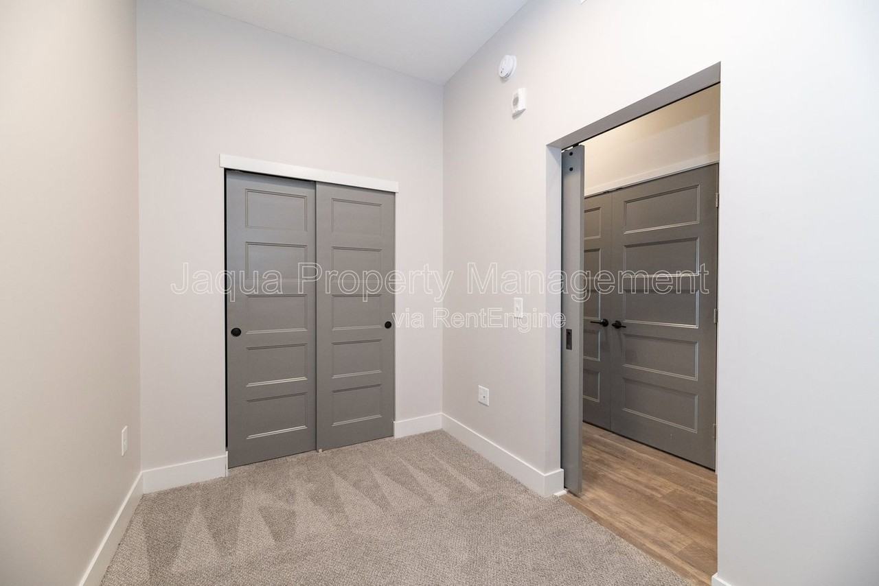 335 Center St #207 - Photo 7 of 37