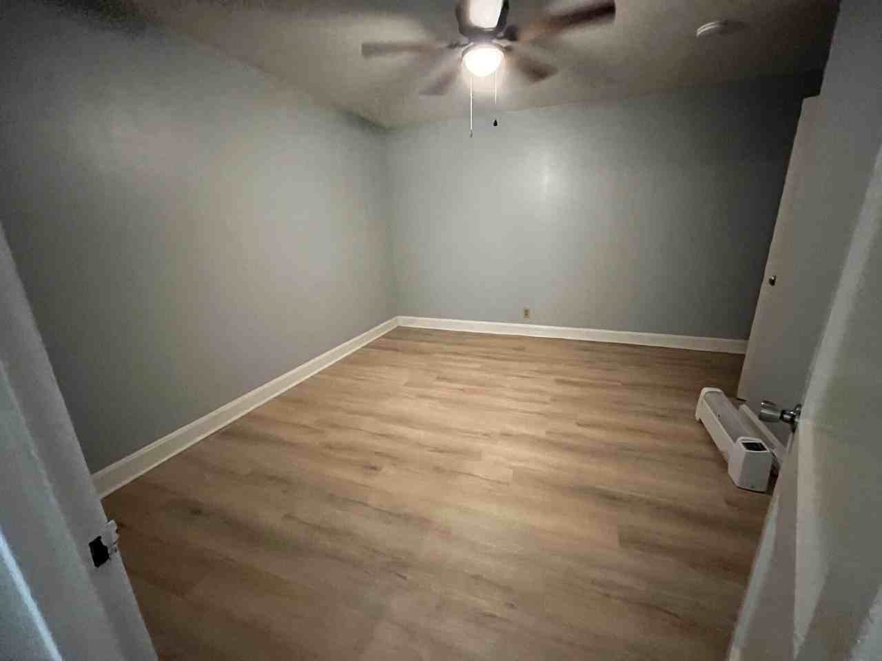 113 Spring St #4 - Photo 3 of 5