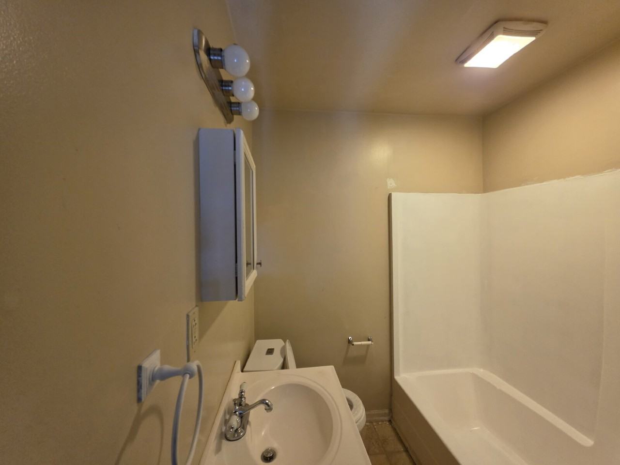 42 S Hoernerstown Rd #1 - Photo 3 of 5