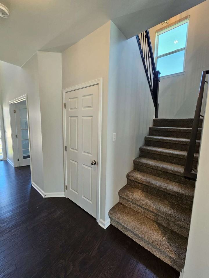 24778 Kabarda Dr - Photo 6 of 41