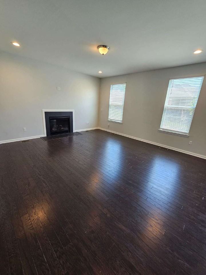 24778 Kabarda Dr - Photo 7 of 41