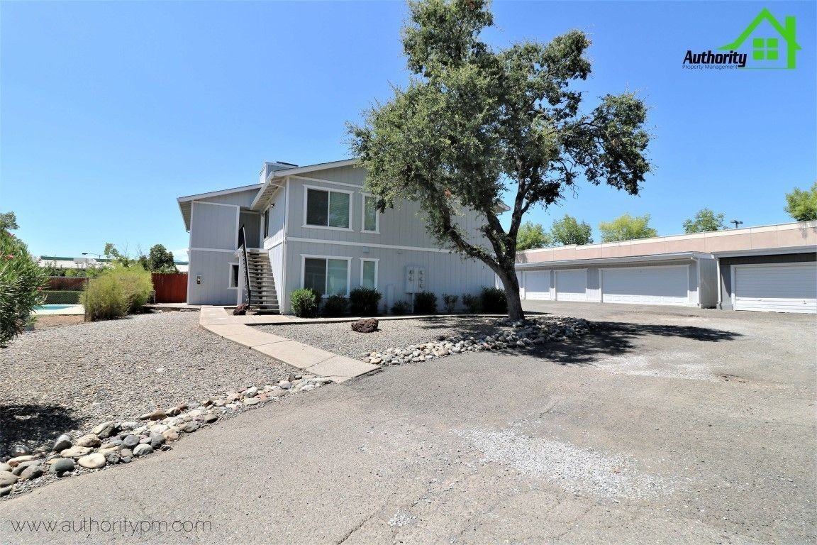 900 Jamieson Ct #4 - Photo 2 of 17