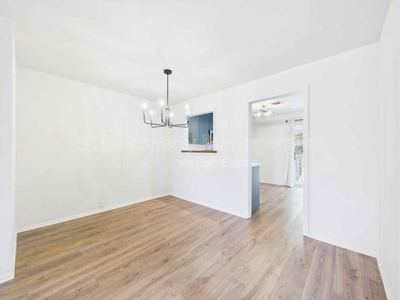 439 W 104th St - Photo 5 of 24