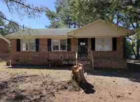 532 Lark Ln - Photo 1 of 1