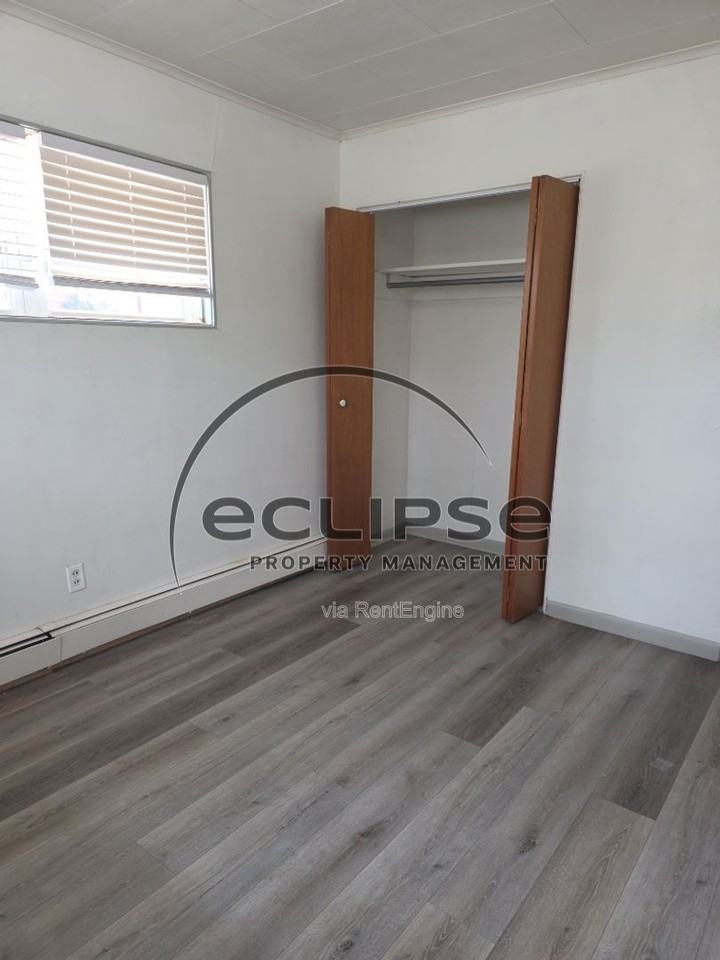731 3rd St - Photo 7 of 11