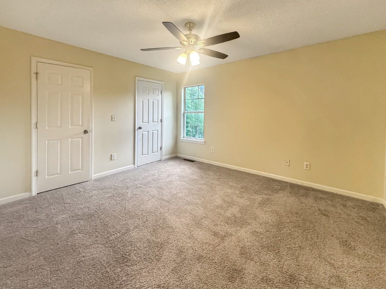 4031 Oliver Dr - Photo 6 of 11