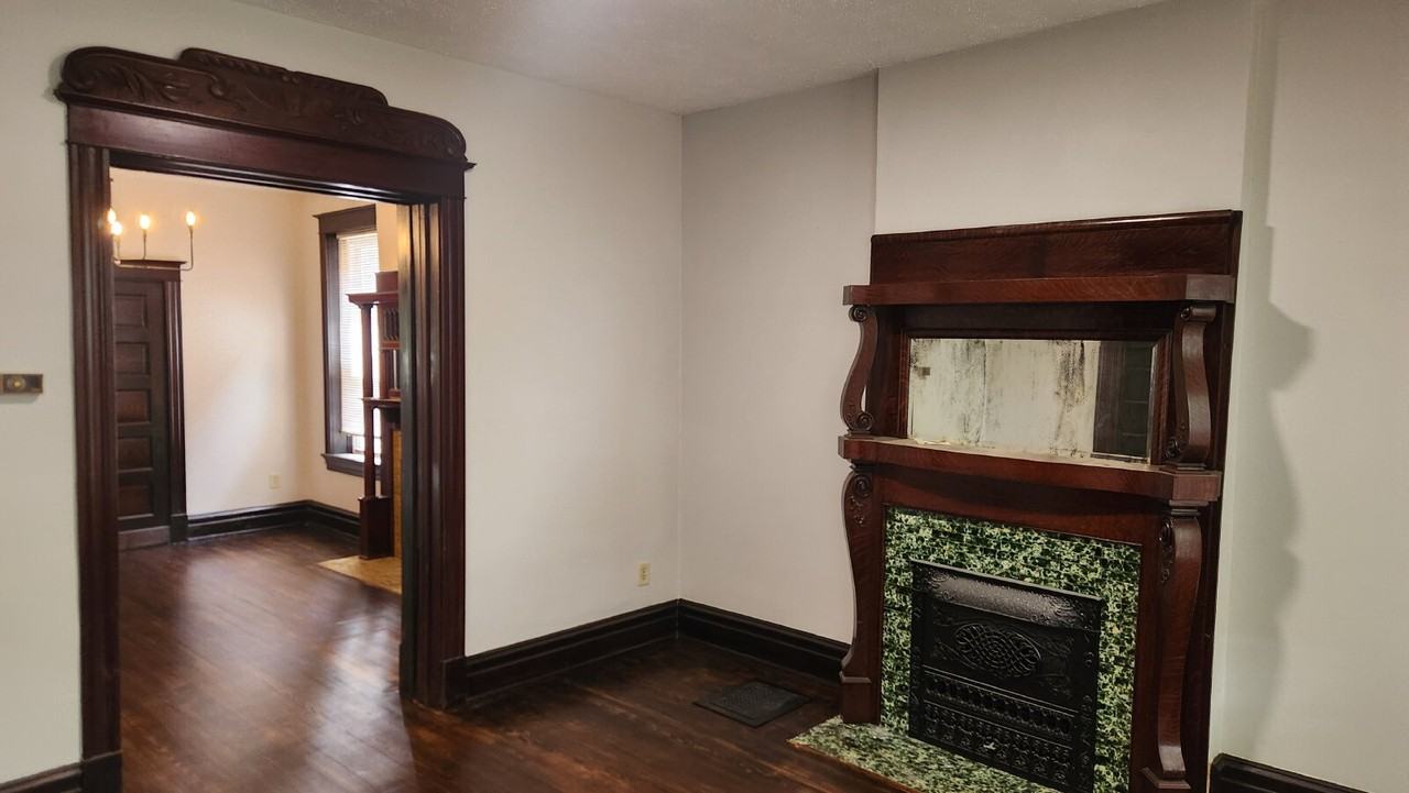 4116 E Iowa Ave - Photo 7 of 46