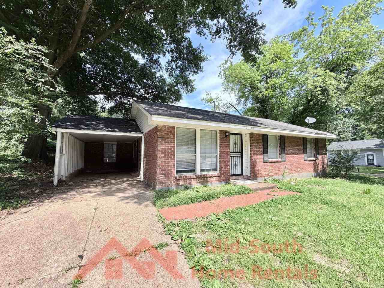 3191 Parham St - Photo 2 of 23