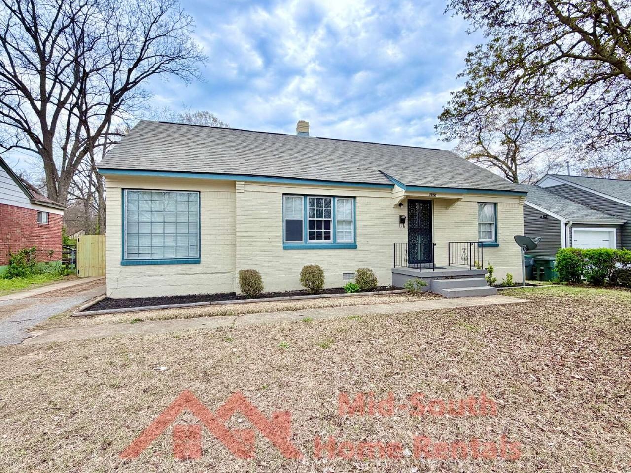 1156 Brower St - Photo 2 of 23