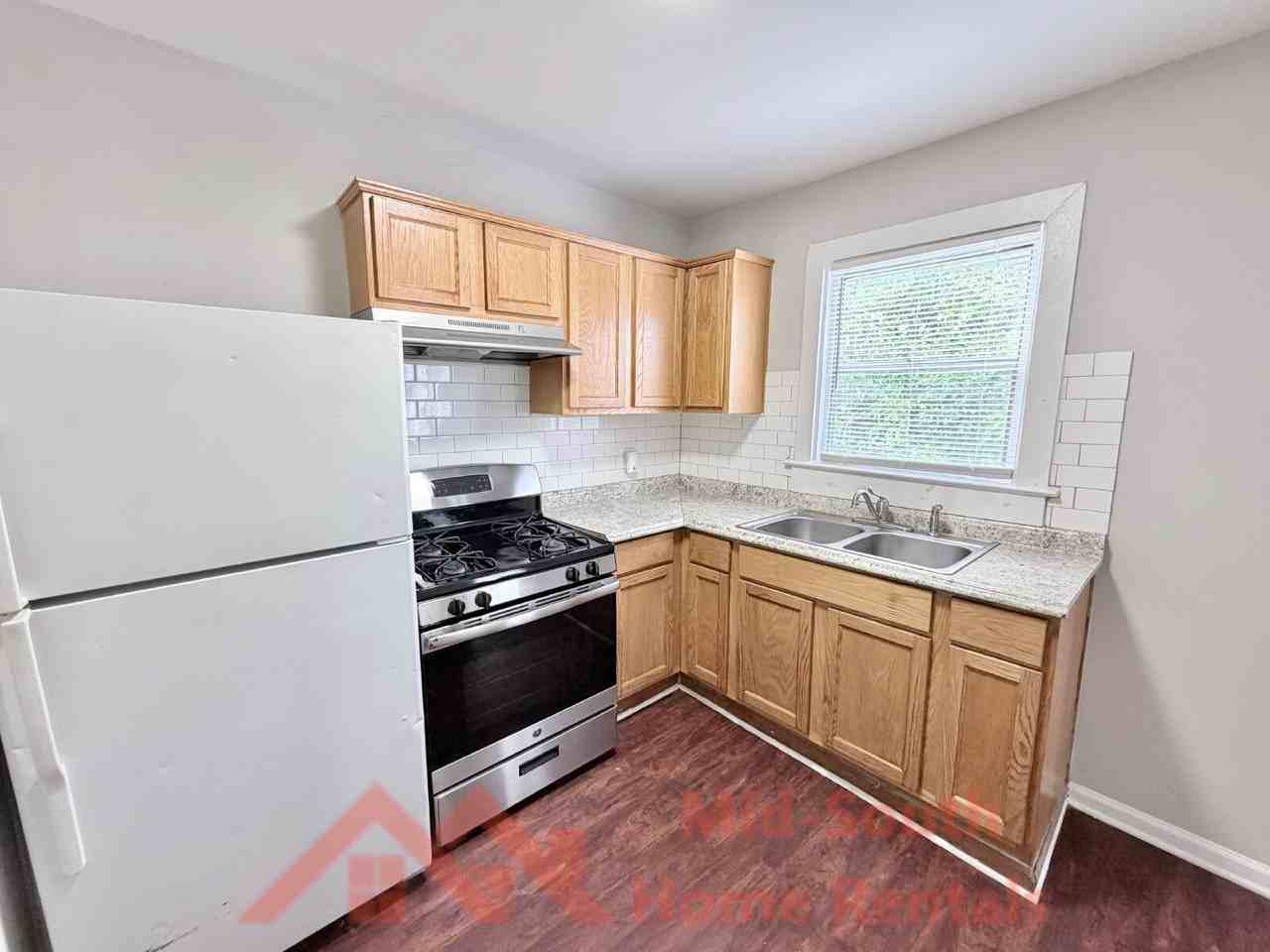1515 Madison Ave Unit 05 - Photo 5 of 13