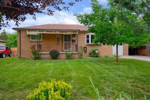 featured image of 4410 Teller St