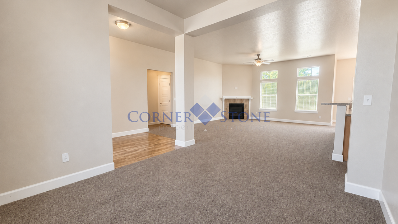 11347 W Hidden Point St - Photo 4 of 24