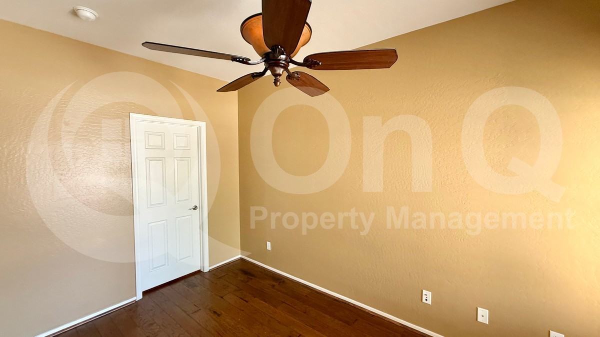 2314 W Spur Dr - Photo 7 of 31