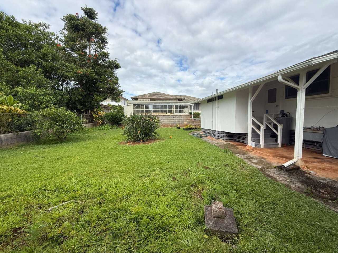 1742 Moala Pl - Photo 2 of 13