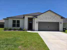featured image of 402 Otters Ridge Dr