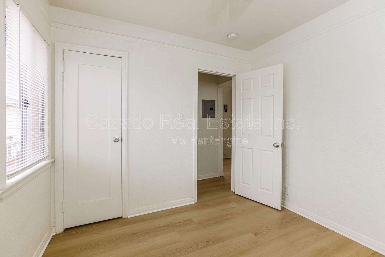 2300 E Spaulding St #2304A - Photo 5 of 11