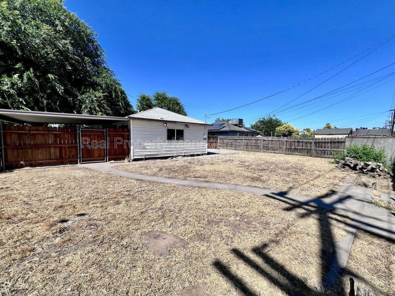 645 W Andrews Ave - Photo 7 of 17