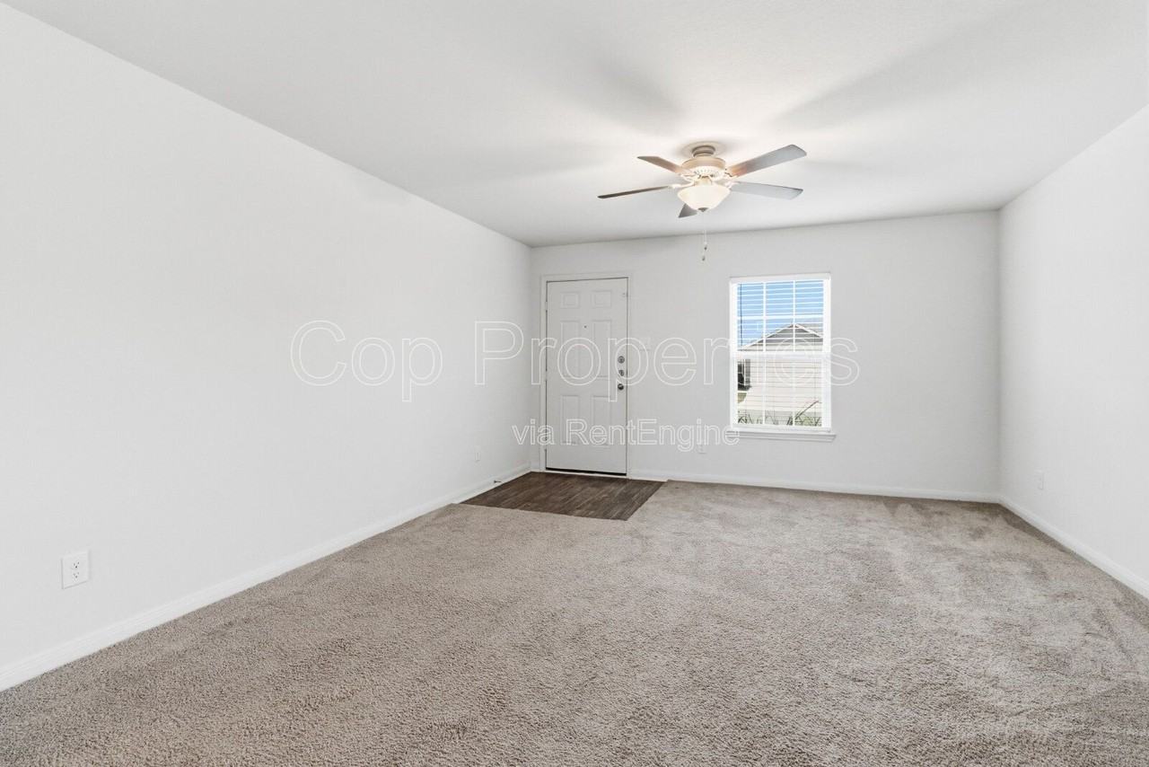 7247 Calypso Cyn - Photo 5 of 33