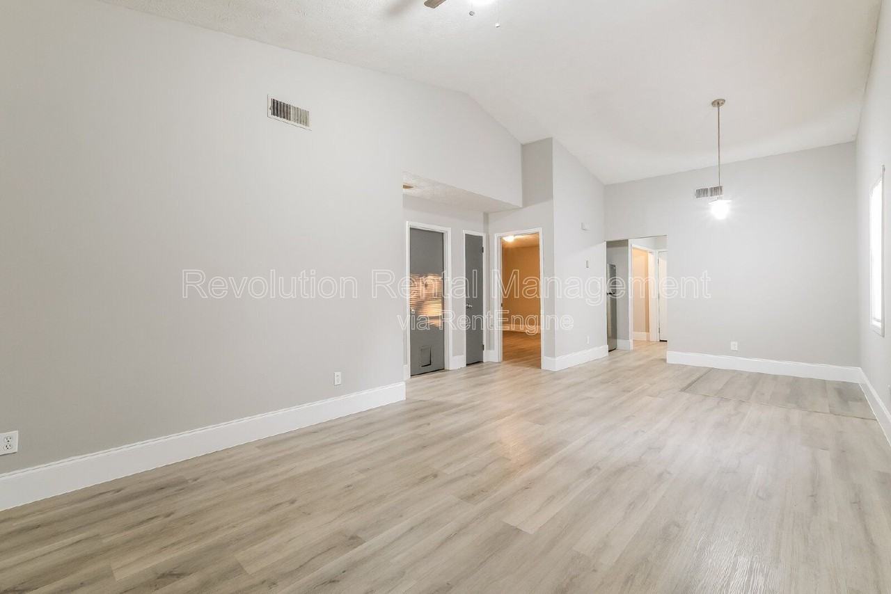 1158 Pinedale Cir Nw - Photo 6 of 16