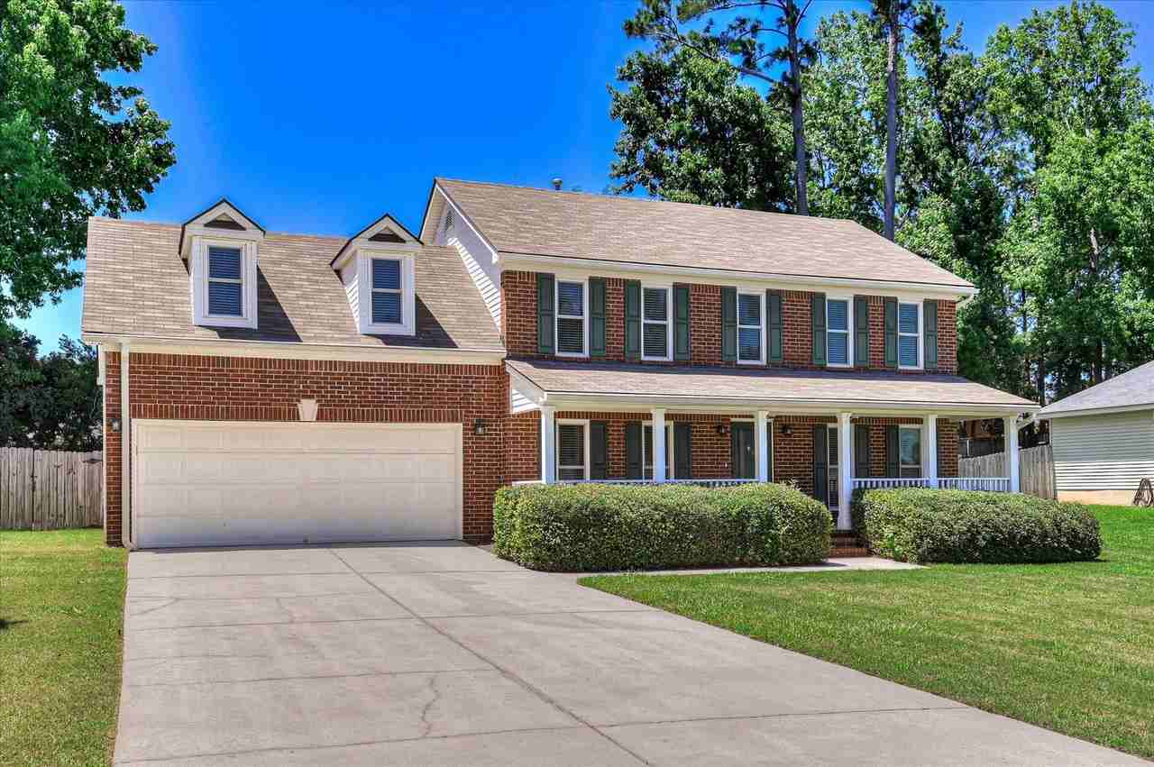 1318 Maple Leaf Ct - Photo 3 of 50