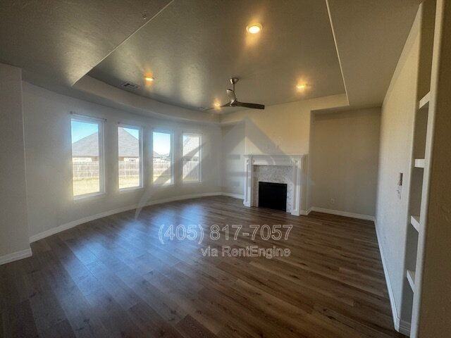 10421 Salt Fork Dr - Photo 2 of 11