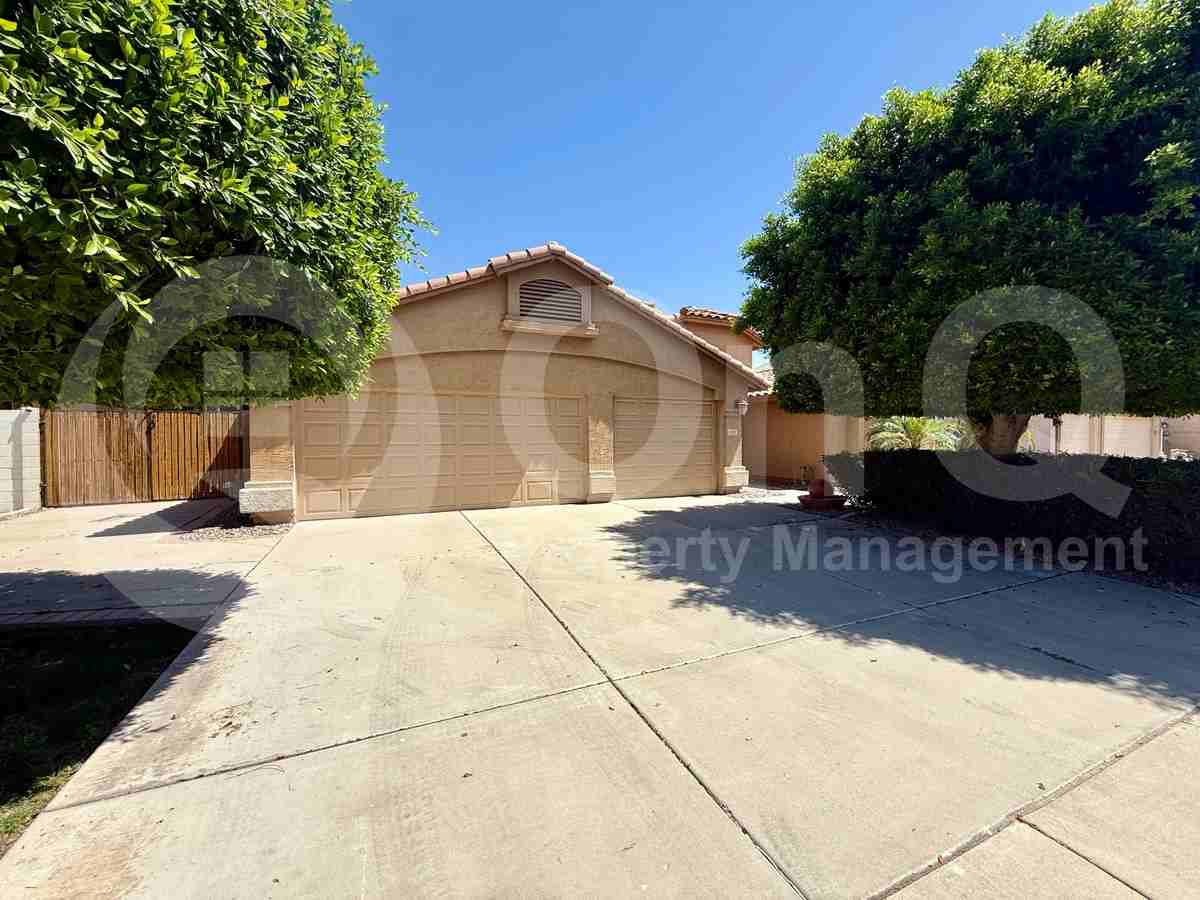 1530 E Toledo St - Photo 6 of 28
