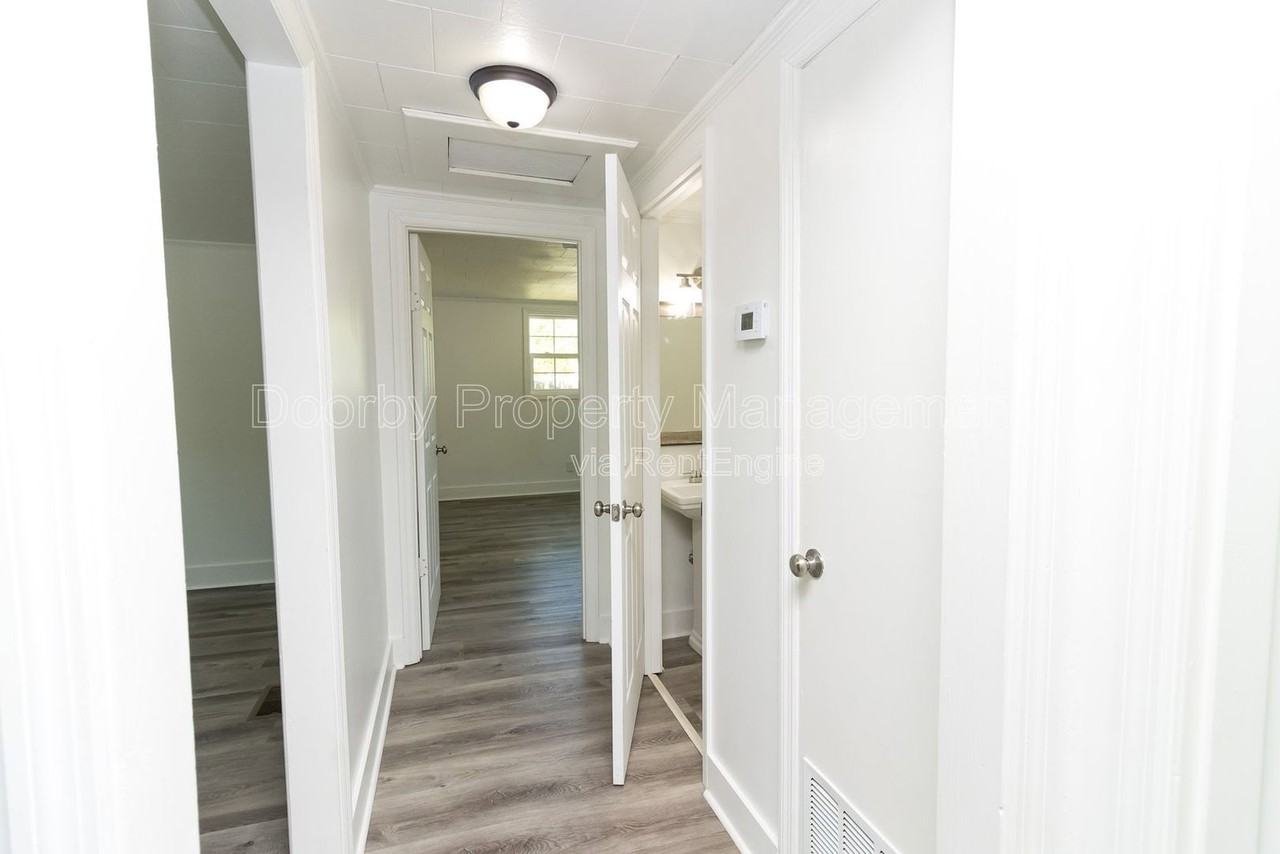108 Suggs St - Photo 7 of 18