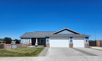 3511 Hovley Ln - Photo 1 of 1