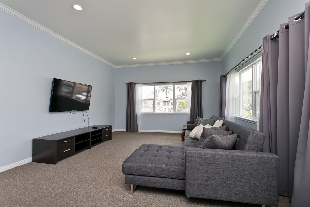 6153 Kalanianaole Hwy #2 - Photo 4 of 18