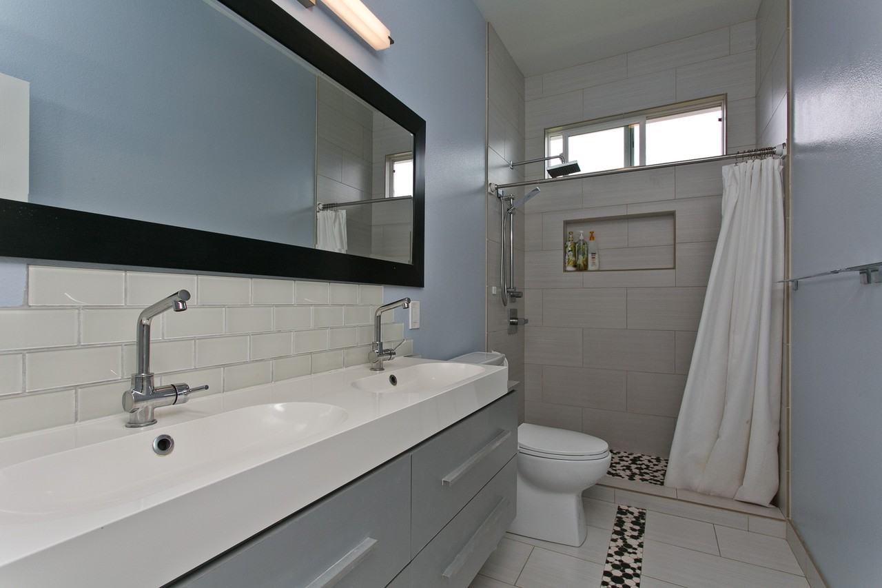 6153 Kalanianaole Hwy #2 - Photo 3 of 18