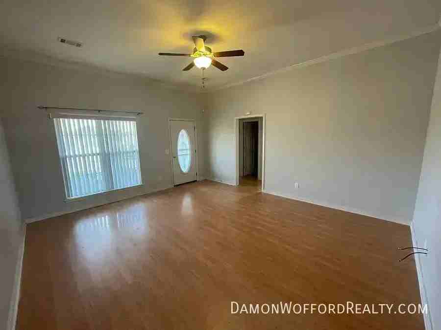 172 Cedar Spring Cir - Photo 5 of 22