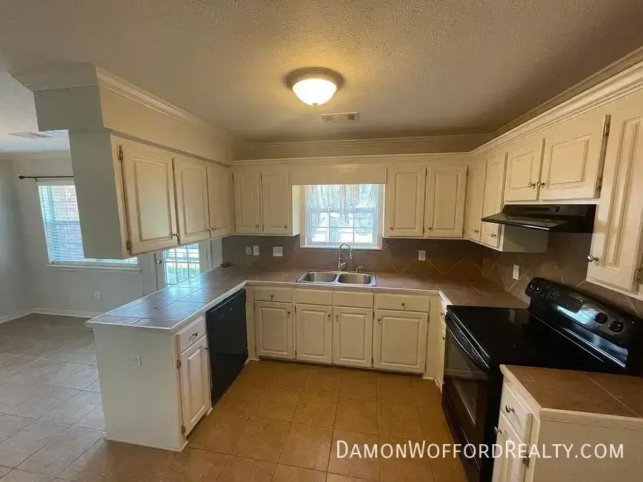 172 Cedar Spring Cir - Photo 6 of 22