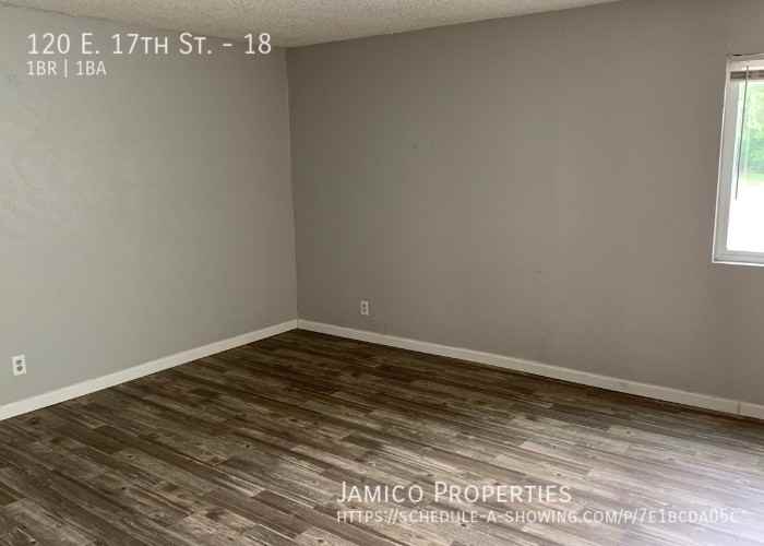 120 E 17th St #18 - Photo 7 of 20