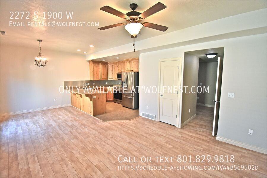 2272 S 1900 W - Photo 5 of 34