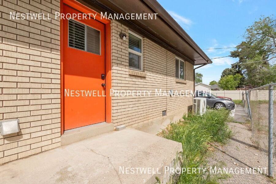 2545 E 3300 S - Photo 7 of 17