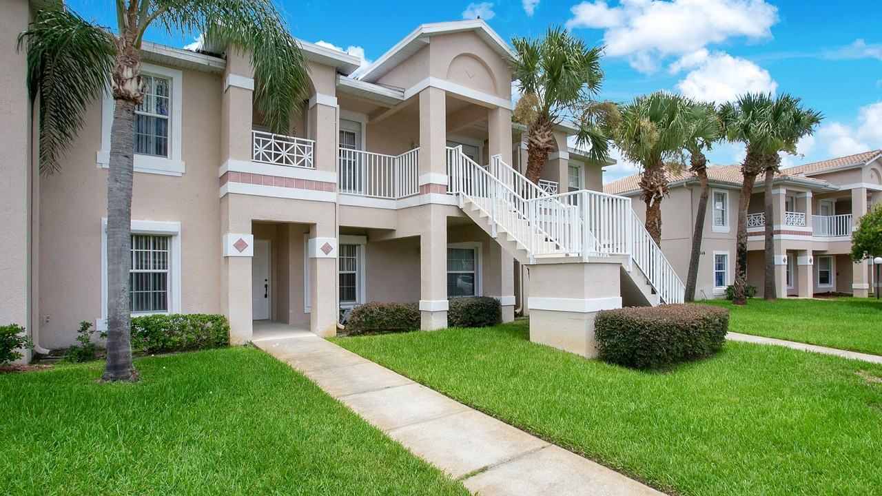 13324 Fairway Glen Dr #101