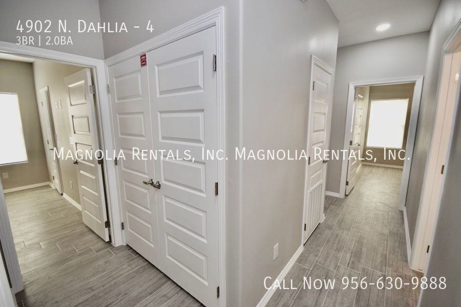 4902 N Dahlia St #4 - Photo 6 of 10