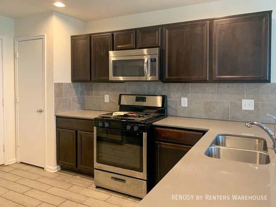 19438 Archer Glen Dr - Photo 5 of 20