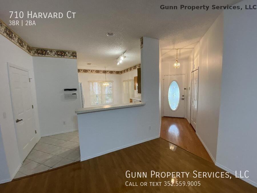 710 Harvard Ct - Photo 2 of 18
