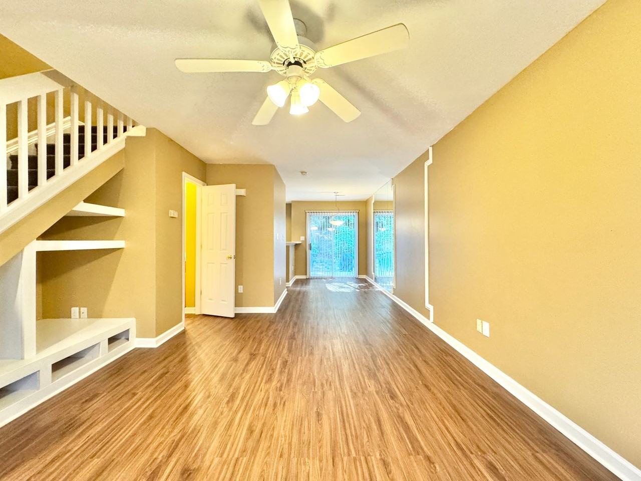 3703 Winborne Ln - Photo 2 of 10