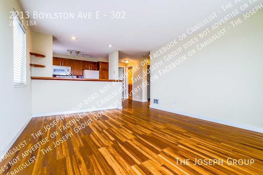 2213 Boylston Ave E #302 - Photo 4 of 22