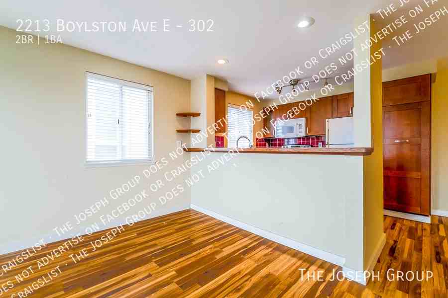 2213 Boylston Ave E #302 - Photo 6 of 22