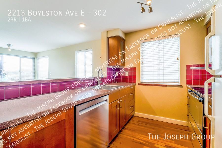 2213 Boylston Ave E #302 - Photo 7 of 22